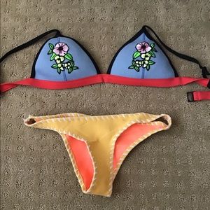 Triangl bikini